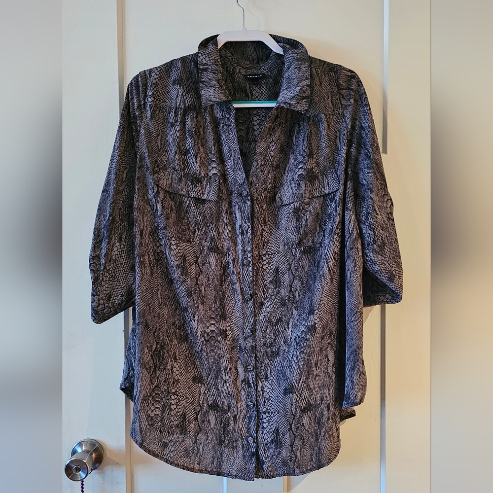 Torrid Snake Skin Pattern Button Down - image 1
